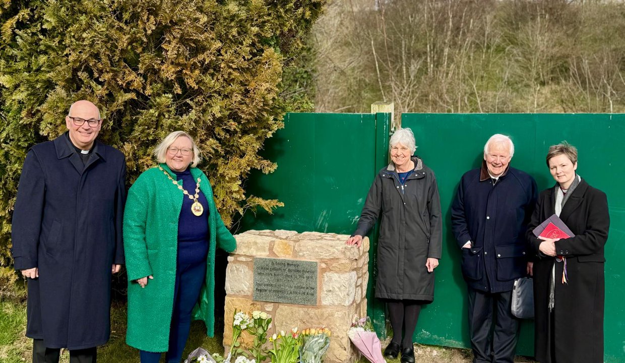 Provost Gillian Renwick with local religious leaders and Dr Elizabeth Swain at the unveiling of cairn in Auld Aisle Cemetery