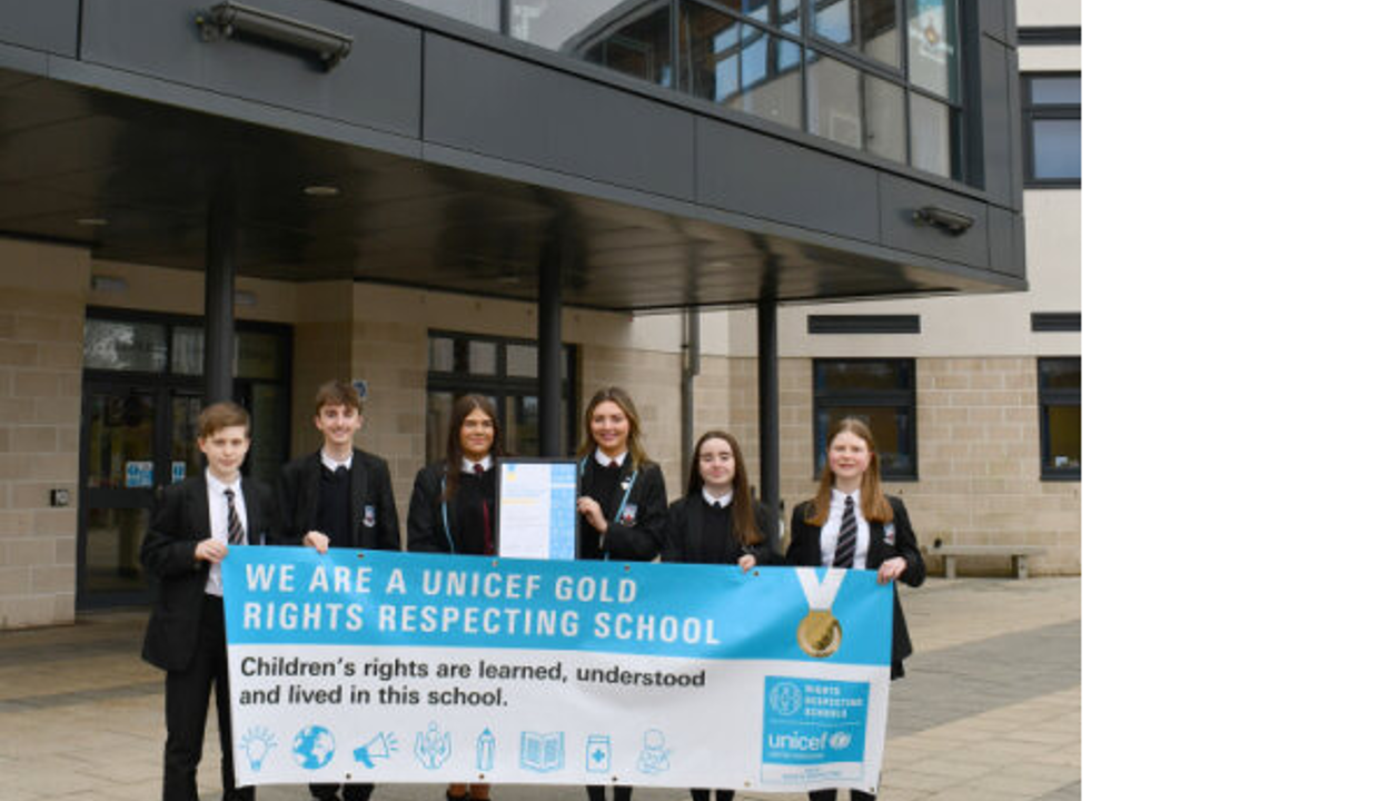 St Ninian's pupils with UNICEF banner