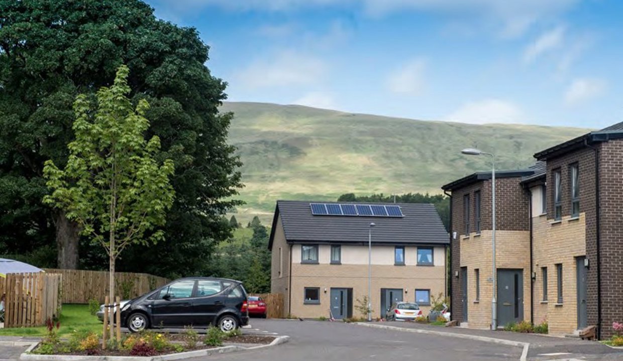 Housing on Stirling Mews with the campsies in the background