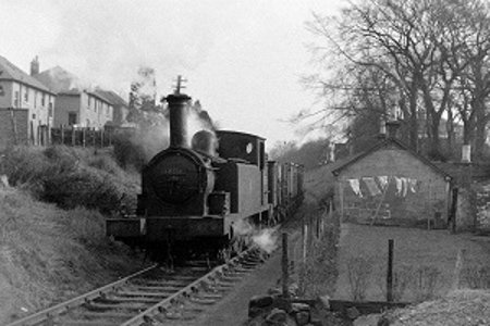 Daily goods train on the Monkland & Kirkintilloch line between Whitegates and Woodilee, 7 March 1960.