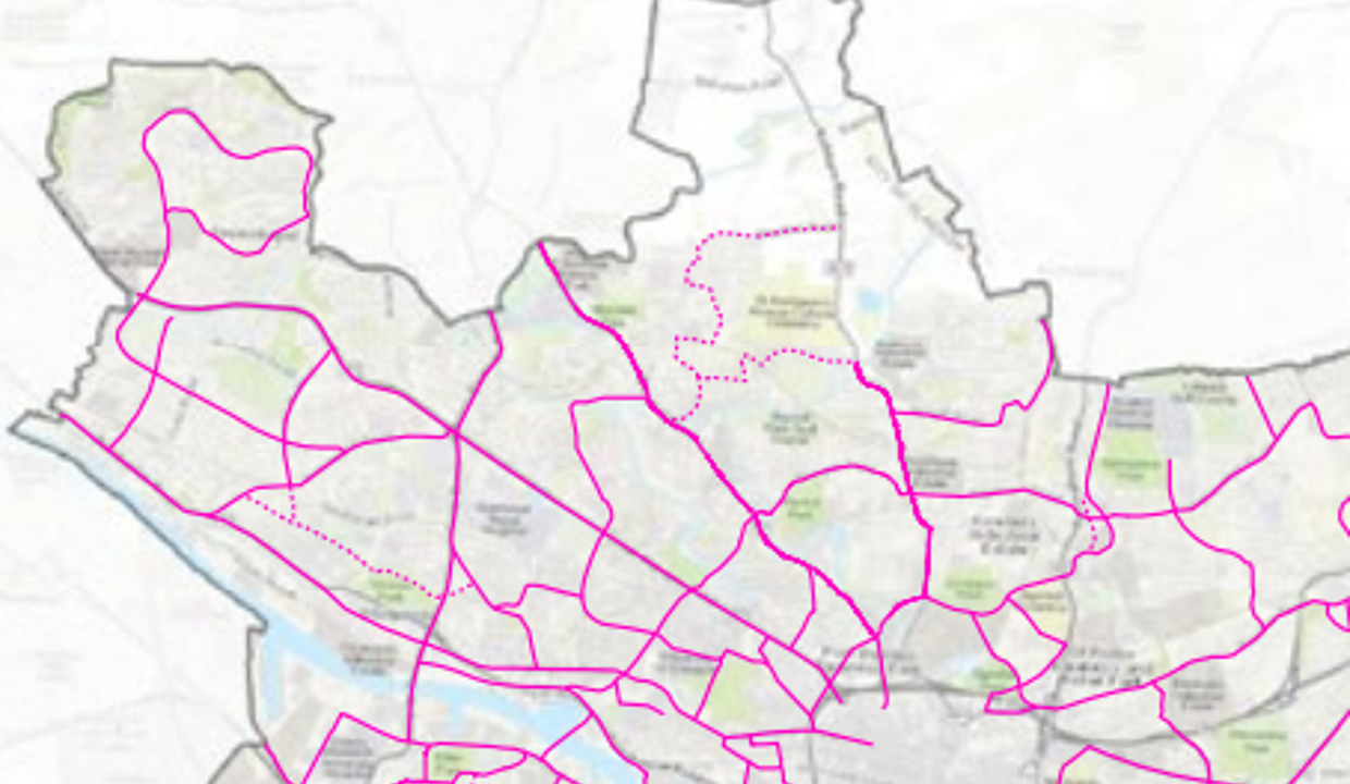 The map (above) is from Glasgow City Council’s Active Travel Strategy 2022-2031, the pink lines represent the city network (segregated cycleways). These segregated cycleways are to meet the border with East Dunbartonshire in several locations in Bearsden and Bishopbriggs, to be explored in more detail below. Note that on this map, unlike in the consultation map of Bishopbriggs below, a city network route is proposed on the quieter road to the east of the A803 and the A81 (Maryhill Rd) is designated as city network.