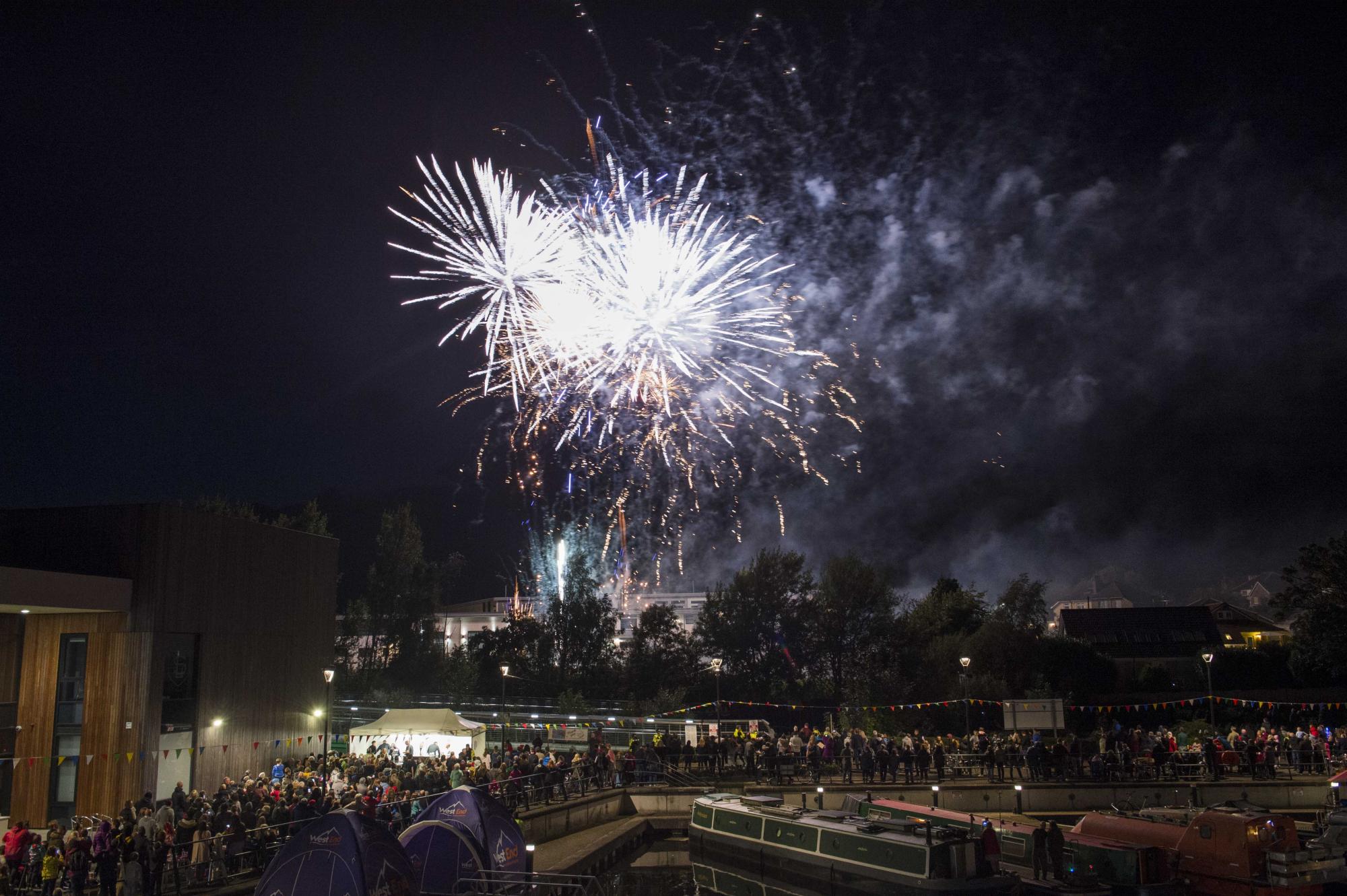 Kirkintilloch Canal Festival - fireworks